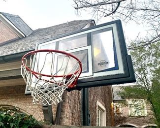 Basketball goal
