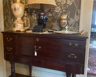 ENGLISH SHERATON BOARD