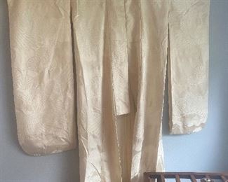 JAPANESE WEDDING KIMONO