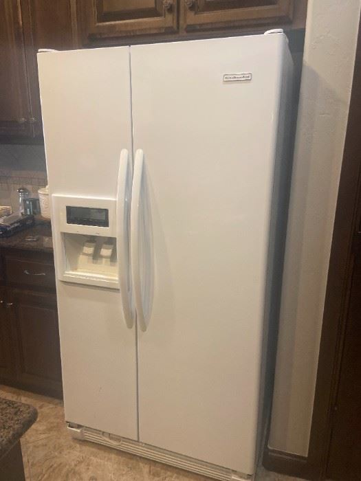 Kitchen Aid Refrigerator Freezer