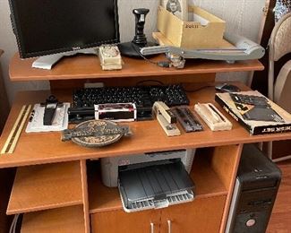 Computer desk