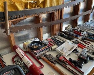 Crosscut saws & tools