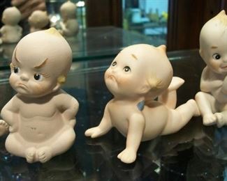 KEWPIE DOLLS – 2 BLUE WING & 5 OTHER KEWPIES