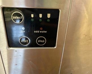Icemaker