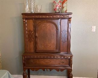 Antique Jacobean Oak Hutch, Crystal Vases, Art Glass Vase, Hand Painted Vase