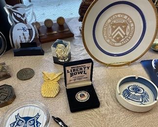 Viletta USA Gold Rim Collector Plate of The Academic Seal of Rice University, 2013 55th Annual Liberty Bowl Medallion Rice University vs Mississippi State, Rice Owl Acrylic  Trophy Celebrating the Tudor Fieldhouse and paying Tribute to The Curtain Autry Court, Rice University Paperweights, Vintage Gold Tone Owl Office Clip, CA Studio Pottery Owl Ashtray