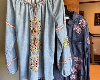 Upscale Boutique Clothing by Designers like Billy T, Tolani, Adriano Goldschmied, Arielle, Peck & Peck and many more