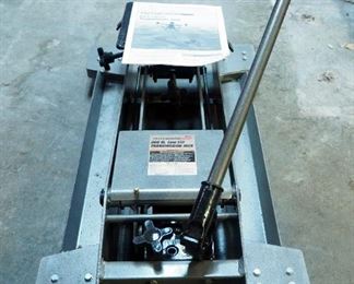 Pittsburgh Automotive Low Lift Transmission Jack, 800lb Capacity, Model 60234