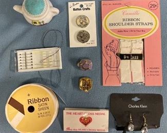 Miscellaneous lot of jewelry and crafts