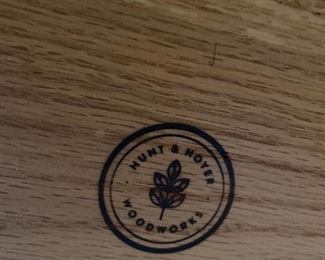 Hunt & Noyer 
Locally Crafted 

https://huntandnoyer.com/