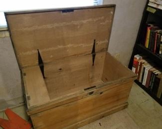 solid wood storage chest/trunk