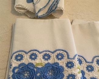 Lots of vintage embroidered linens