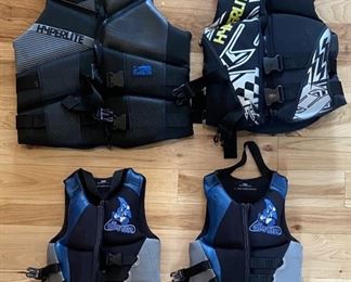 (2) Hyperlite And (2) Obrien - Mens Large, Small And (2) Childrens 30-50 Lbs