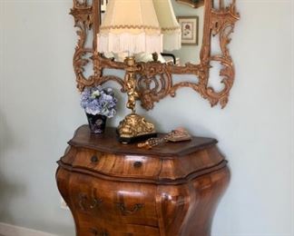 Small bombe chest & mirror 
