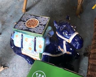 Donkey table / plant stand 