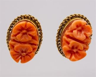 Vintage 18K Gold Carved Pink Coral Floral Clip Earrings