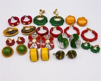 Vintage Lot Bakelite Pairs Earrings incl Metal Accents