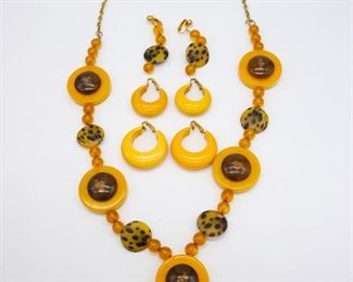 Vintage Bakelite Necklace and 3 Pairs Earrings