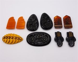 Vintage Bakelite Carved Clips, Brooch incl Butterscotch