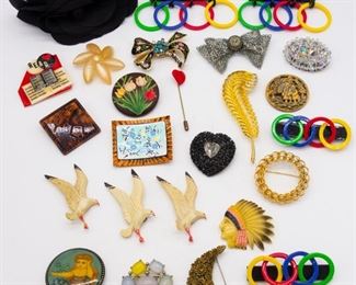 Vintage Lot 25 Brooches incl Enamel, Carved, Celluloid