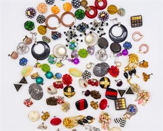 Vintage 50 Prs Earrings incl Guilloche, Miriam Haskell