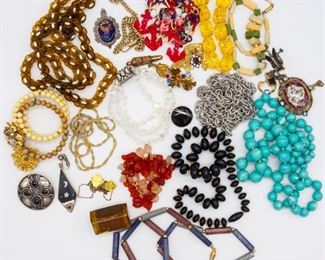 Vintage Assorted Lot Jewelry incl Sterling, Beaded