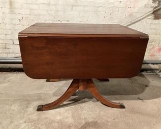 Duncan Phife drop leaf.