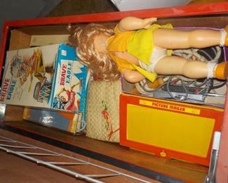 Some Vintage Toys to sort through