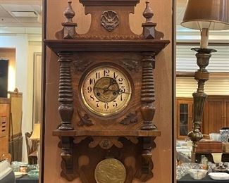 vintage wall clock - super cool!