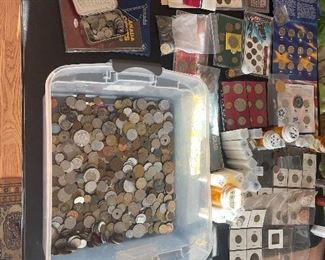 International and US coins 