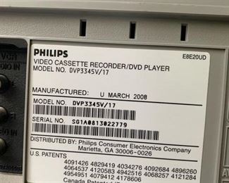 Philips Video Cassette Recorder/DVD Player Model: DVP3345V/17