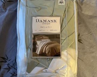 Damask Bedding