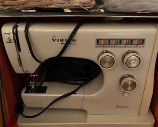 Vintage Viking Sewing Machine Model 60 20