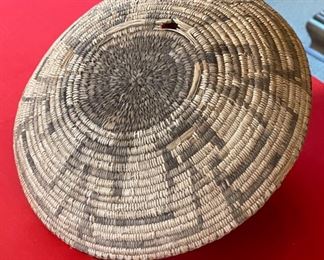 Antique Primitive Papago/Pima Tray Basket Native American Tohono O'odham	3x15.25 in diameter	
