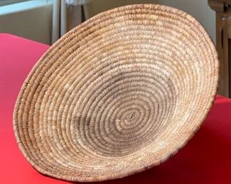 Antique Primitive Papago/Pima Offering Basket Native American Tohono O'odham	5x19.25 in Diameter	
