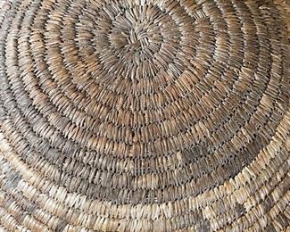 Antique Primitive Papago/Pima Offering Basket Native American Tohono O'odham	5x19.25 in Diameter	
