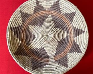 15in Vintage Navajo 10 Point Wedding Basket  PAIUTE	3x15 in diameter	
