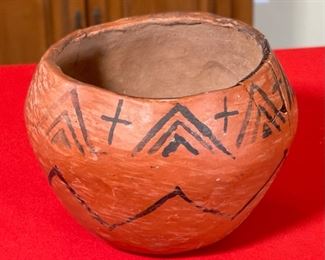 AS-IS Primitive Maricopa Pottery Bowl Native American Pot	5.5x 7in diameter	
