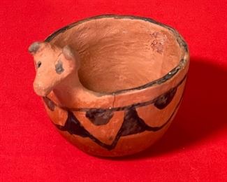 AS-IS Primitive Maricopa Native American Effigy Bowl Acoma	4.5x5x6in	HxWxD
