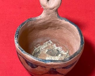 AS-IS Primitive Maricopa Native American Effigy Bowl Acoma	4.5x5x6in	HxWxD

