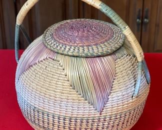 Handmade Purple/Green Lidded Pot Basket	11x11x9.75	HxWxD
