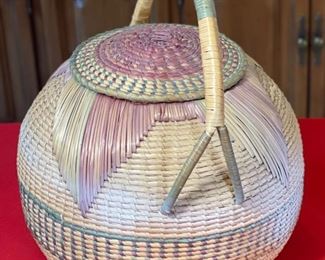 Handmade Purple/Green Lidded Pot Basket	11x11x9.75	HxWxD
