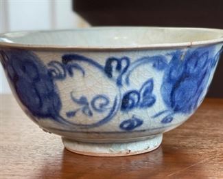 Antique Chinese Kraak Porcelain Bowl Blue & White Ming Wanli era Export Ware	3x6.5in Diameter	
