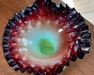 Antique Art Glass Jack in the Pulpit Glass vase Green/Reddish Brown Black	7.5x7x4in	HxWxD
