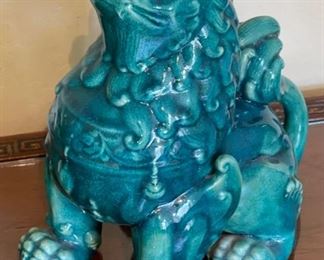 2pc Vintage Ceramic Foo Dogs Chinese Stoneware PAIR	14 x 8 x 14 in	HxWxD
