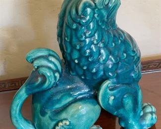 2pc Vintage Ceramic Foo Dogs Chinese Stoneware PAIR	14 x 8 x 14 in	HxWxD
