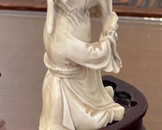 2pc Ivory Figures Chinese Carvings PAIR	3 inches high	
