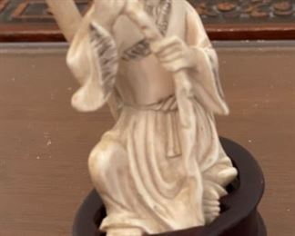 2pc Ivory Figures Chinese Carvings PAIR	3 inches high	
