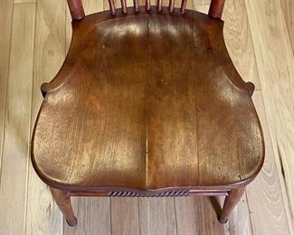 Antique Barley Twist Oak Chair	39 x 17 x 17	HxWxD
