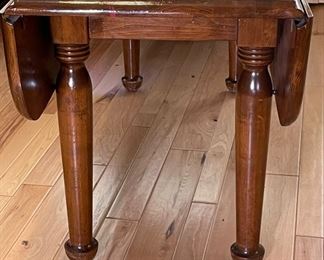 Ethan Allen Maple Rustic Drop Leaf Table  9072-H Harvest	30 x 62 x 24 -43	HxWxD
